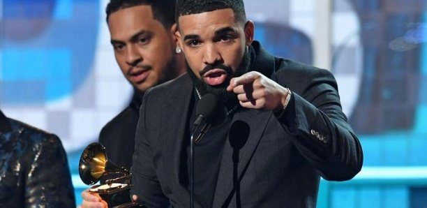  Drake demande le retrait de ses deux nominations aux Grammy Awards
