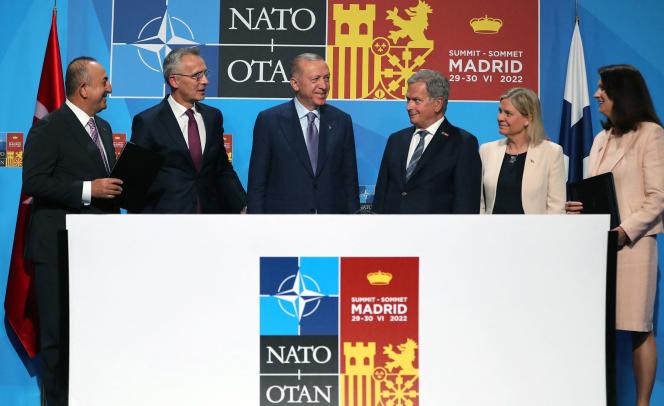  La Turquie lève son veto sur l’adhésion de la Suède et de la Finlande à l’OTAN