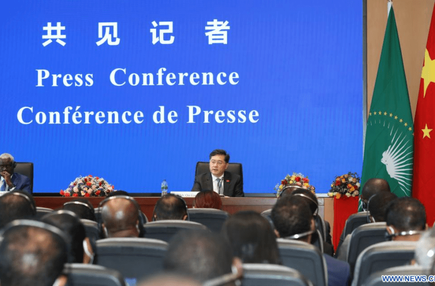  Le ministre chinois des Affaires étrangères s’exprime sur le développement des relations sino-africaines