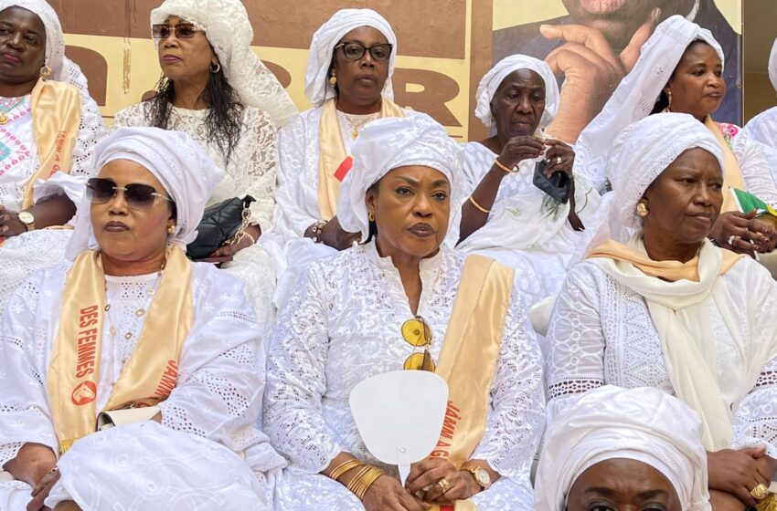  Pour un Sénégal de Paix: Le Mouvement National des Femmes de l’Apr lance la campagne «Jamm mo gën fitna»
