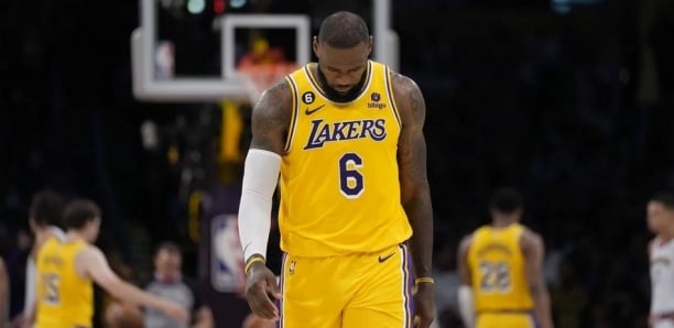  NBA : Lebron James évoque la retraite après l’élimination des Lakers